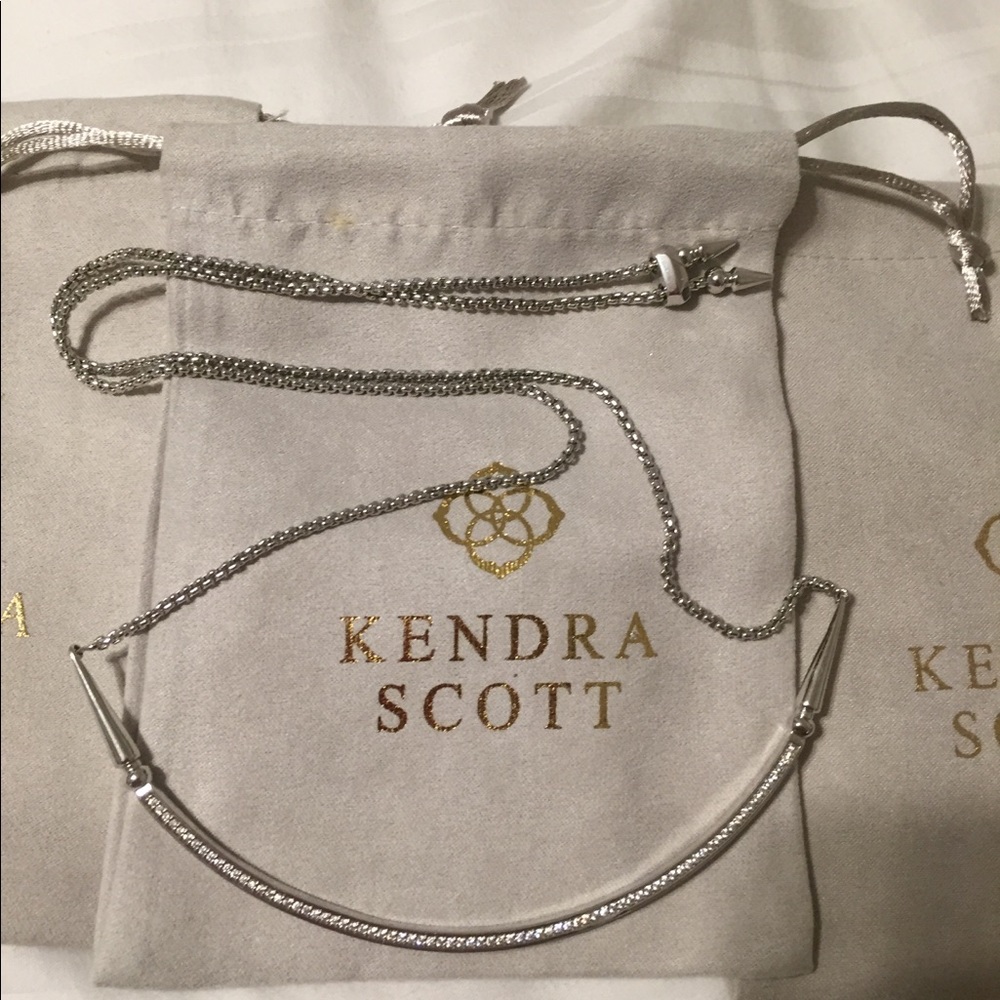 Kendra Scott “Scottie” choker necklace